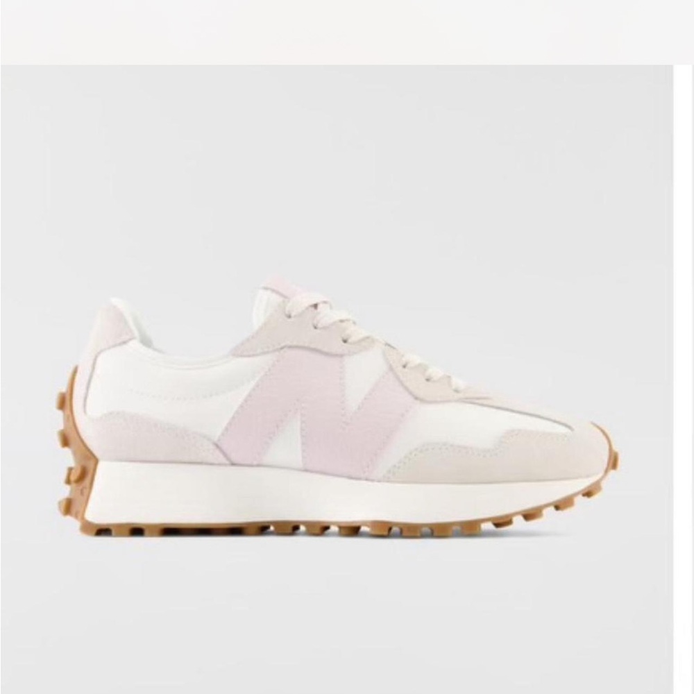New Balance 327 Sneakers
